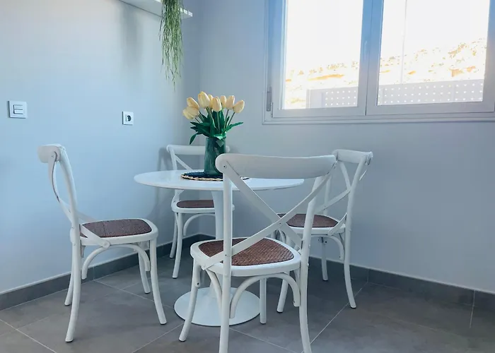 Canary Apartman *